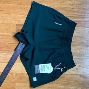 NWT Vuori Dash Shorts